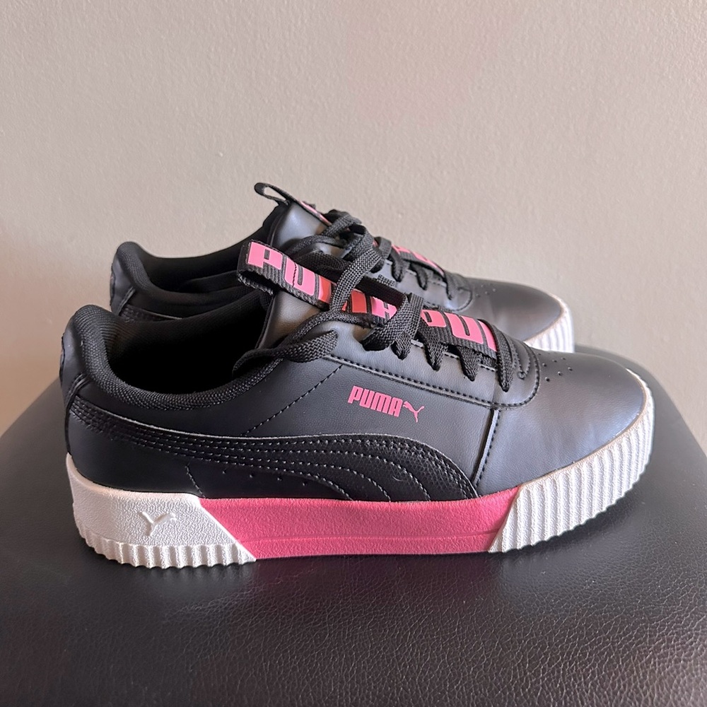 Puma sneakers